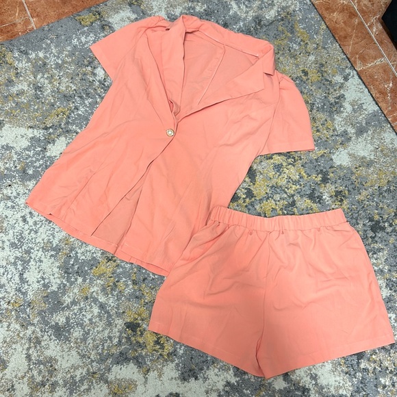SHEIN Slayr Single Button Blazer & Shorts, Summer Solid Color Commute Set - Picture 3 of 9